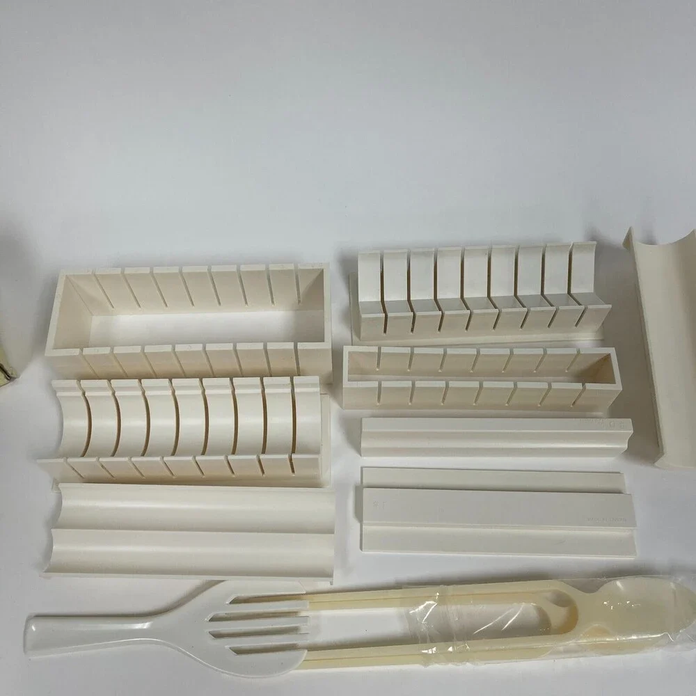 International‎ Sushi Maker Plus Kit